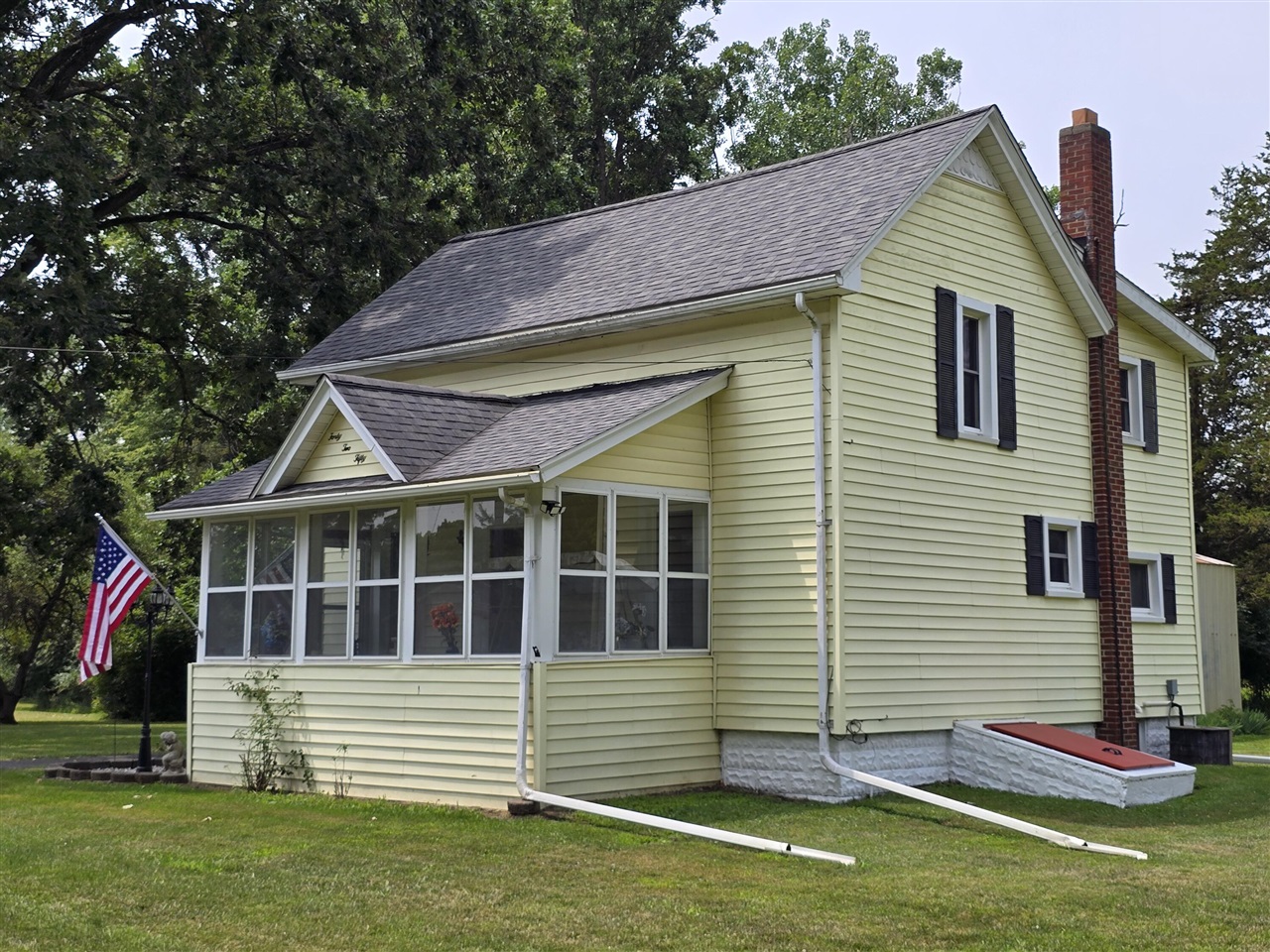 main property photo 90