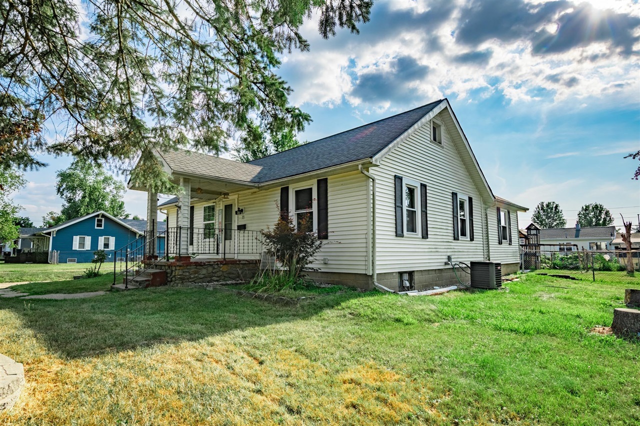 main property photo 1