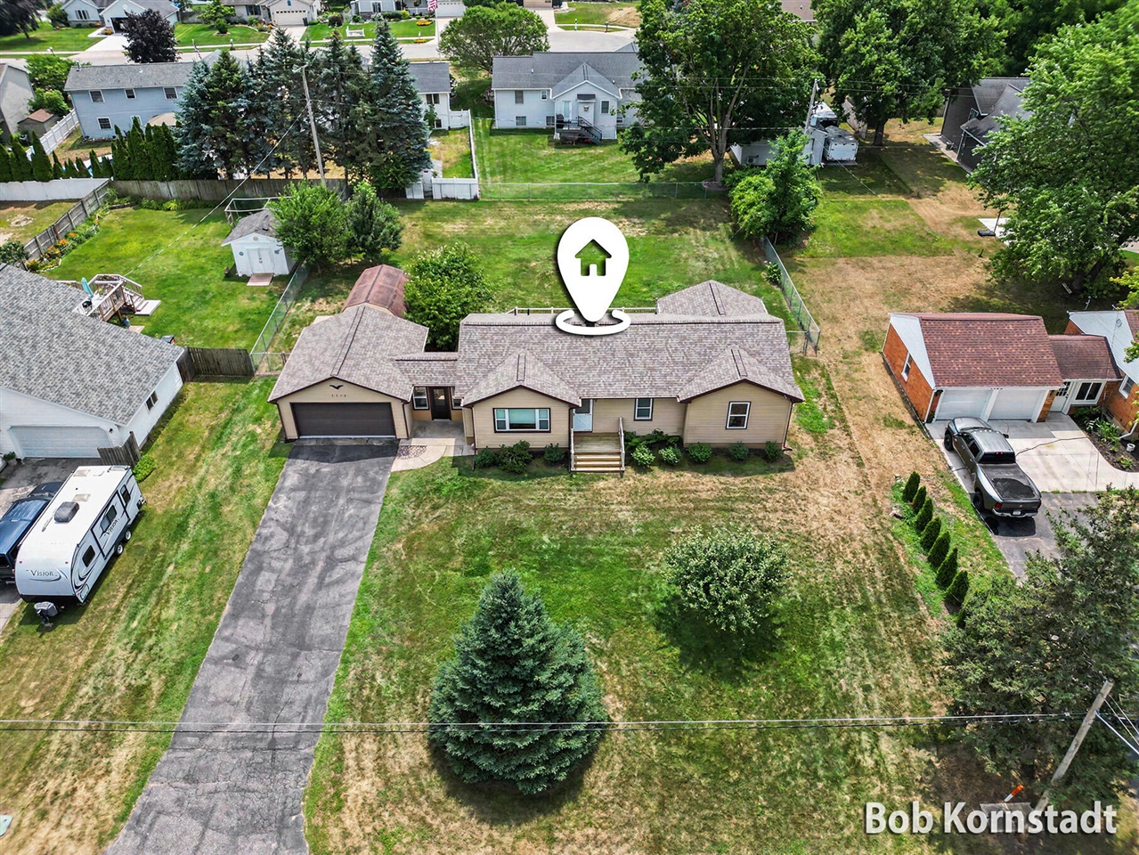main property photo 41