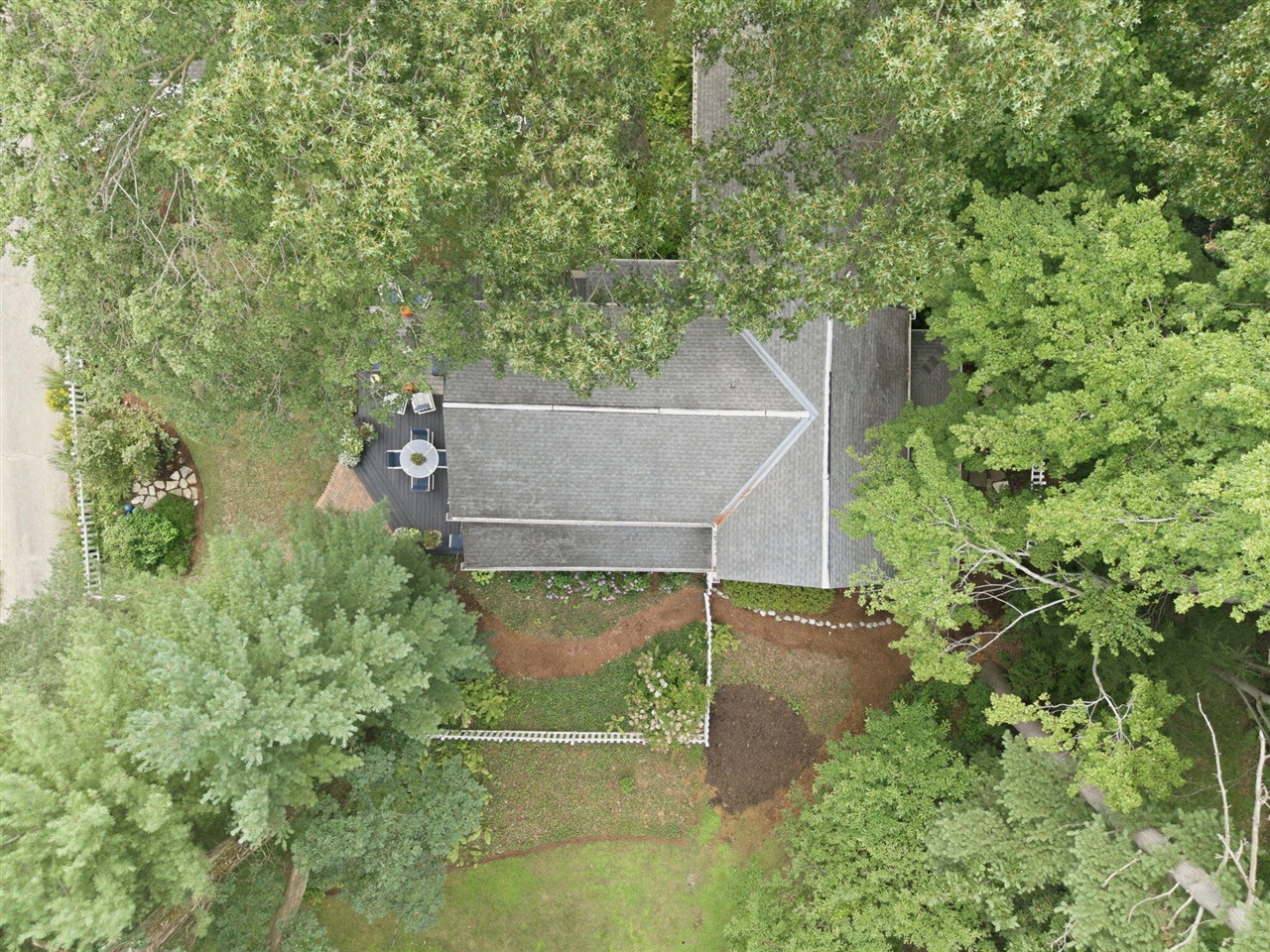 main property photo 51