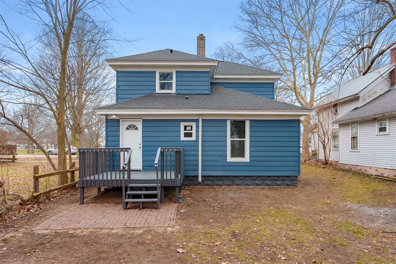 main property photo 34