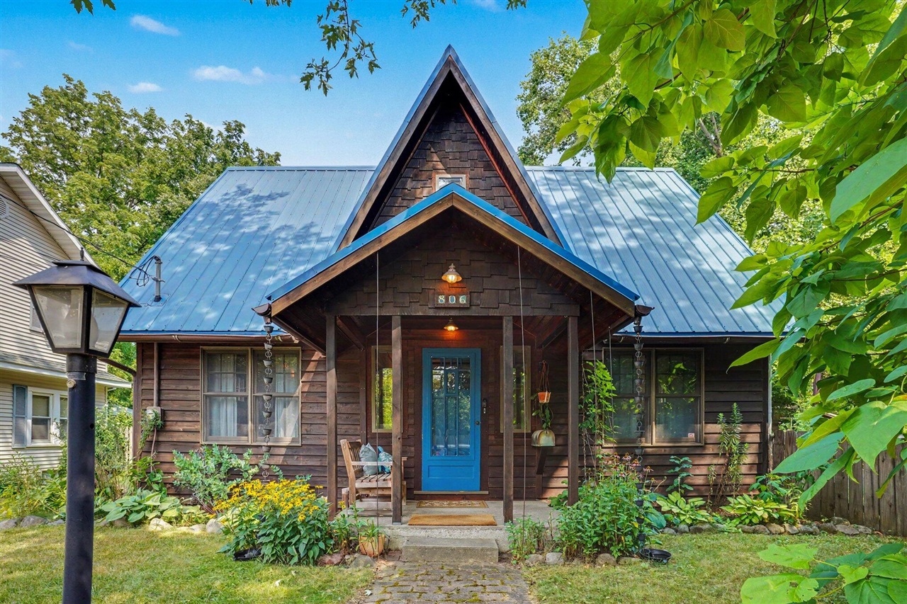 main property photo 1