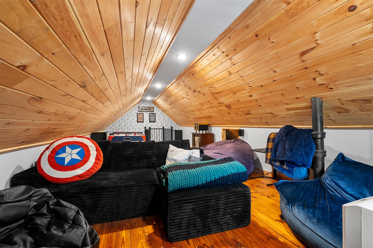 property viewer photo 25