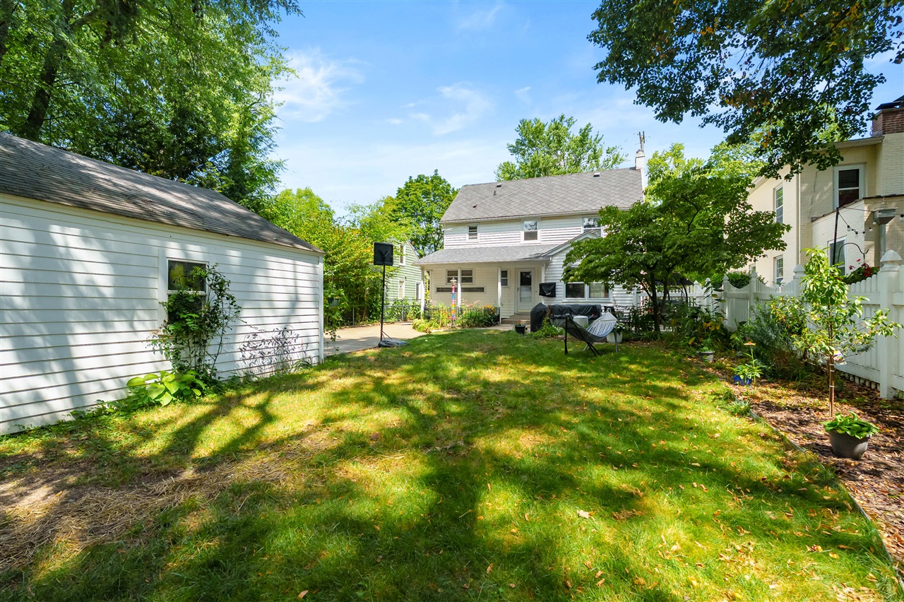 property viewer photo 38