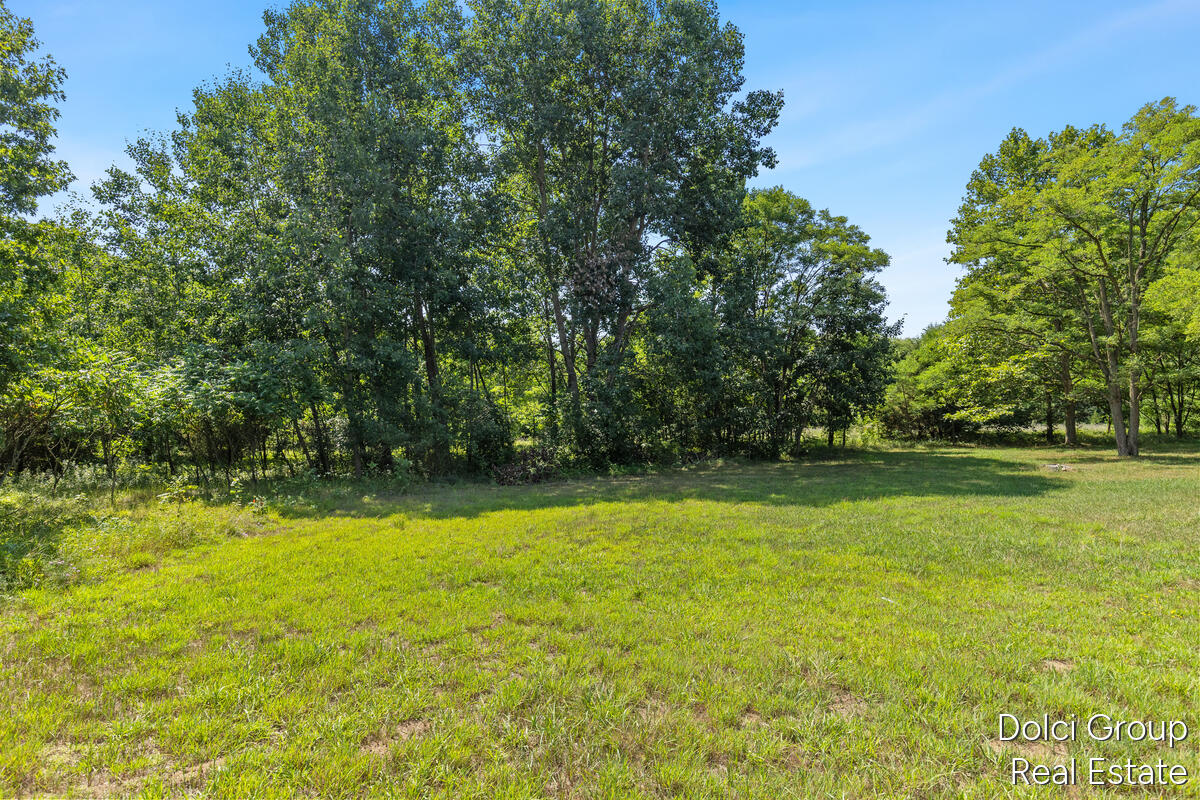 property viewer photo 3