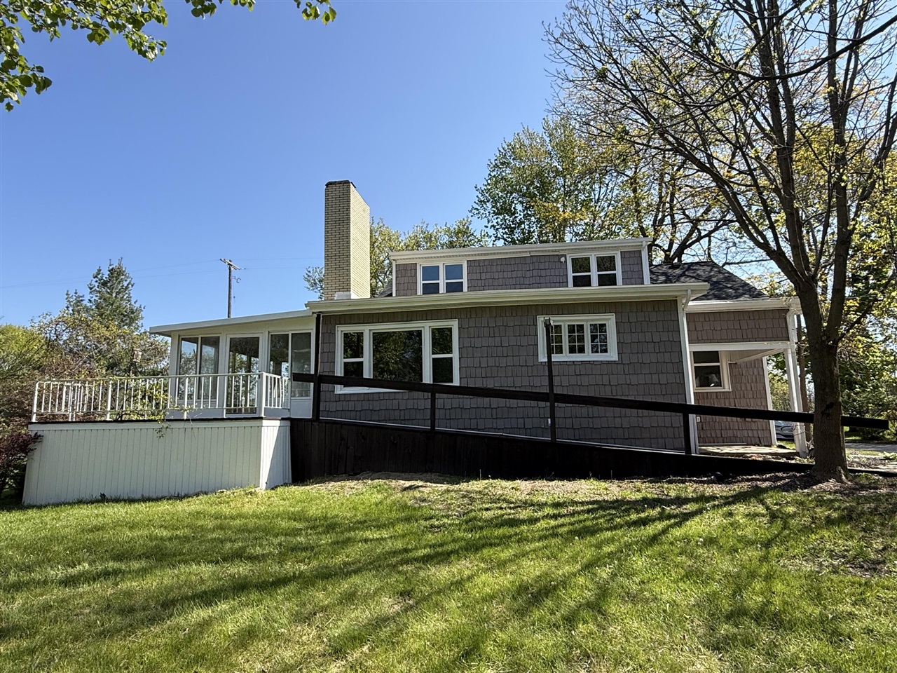 main property photo 36