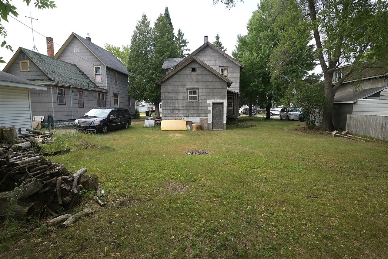 main property photo 26