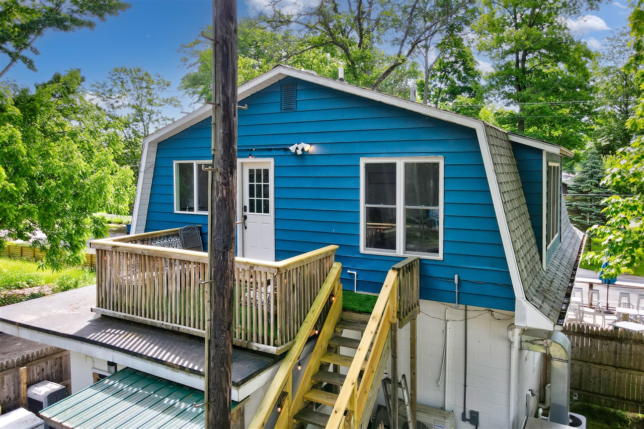 main property photo 41