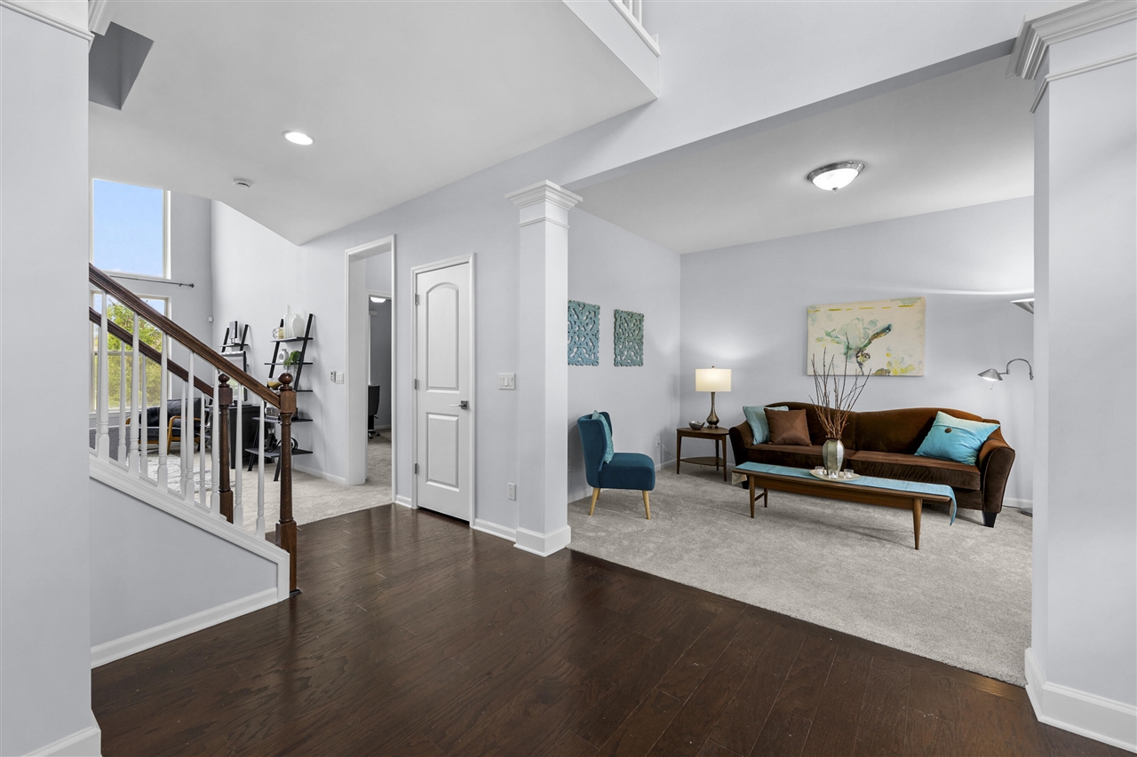 property viewer photo 17