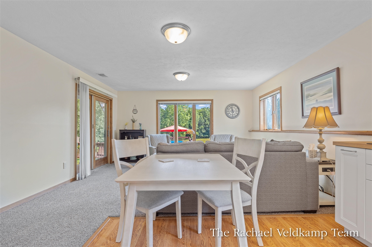 property viewer photo 36