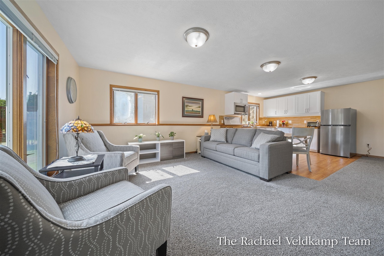 property viewer photo 37