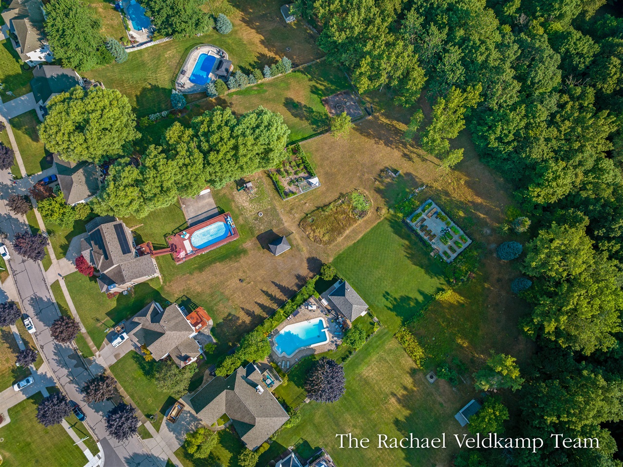 property viewer photo 63