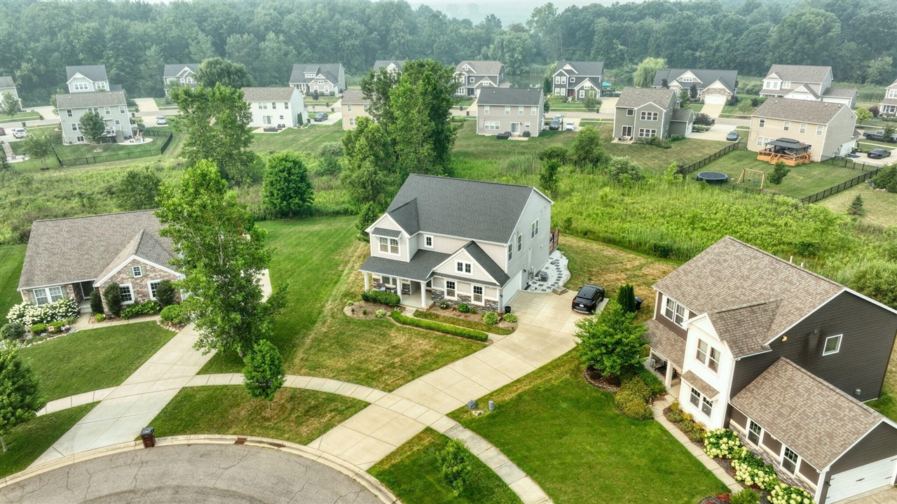 main property photo 60