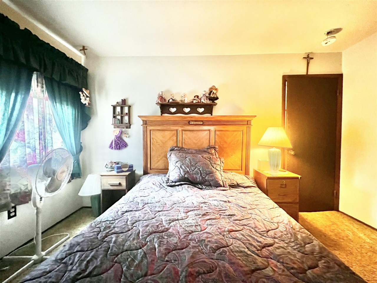 main property photo 29