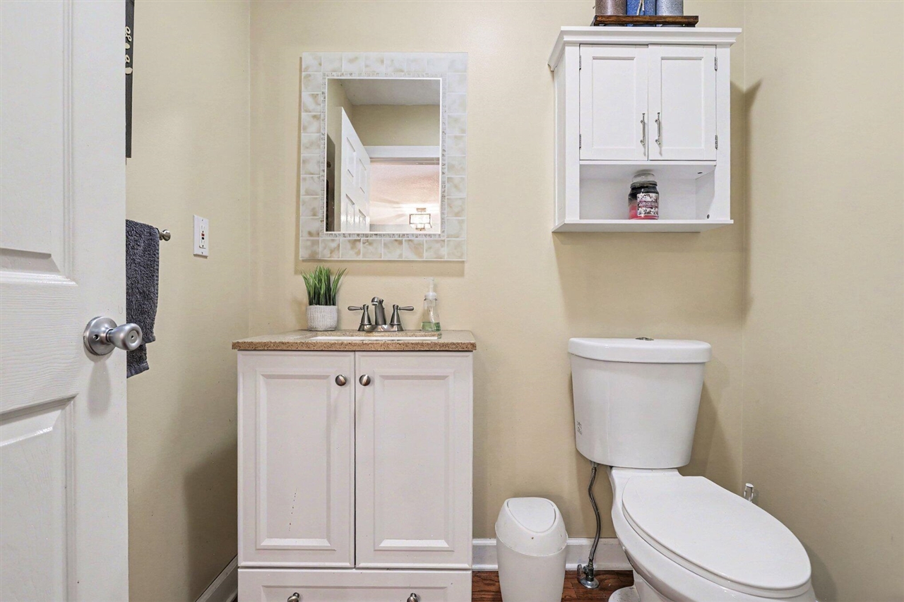 main property photo 24