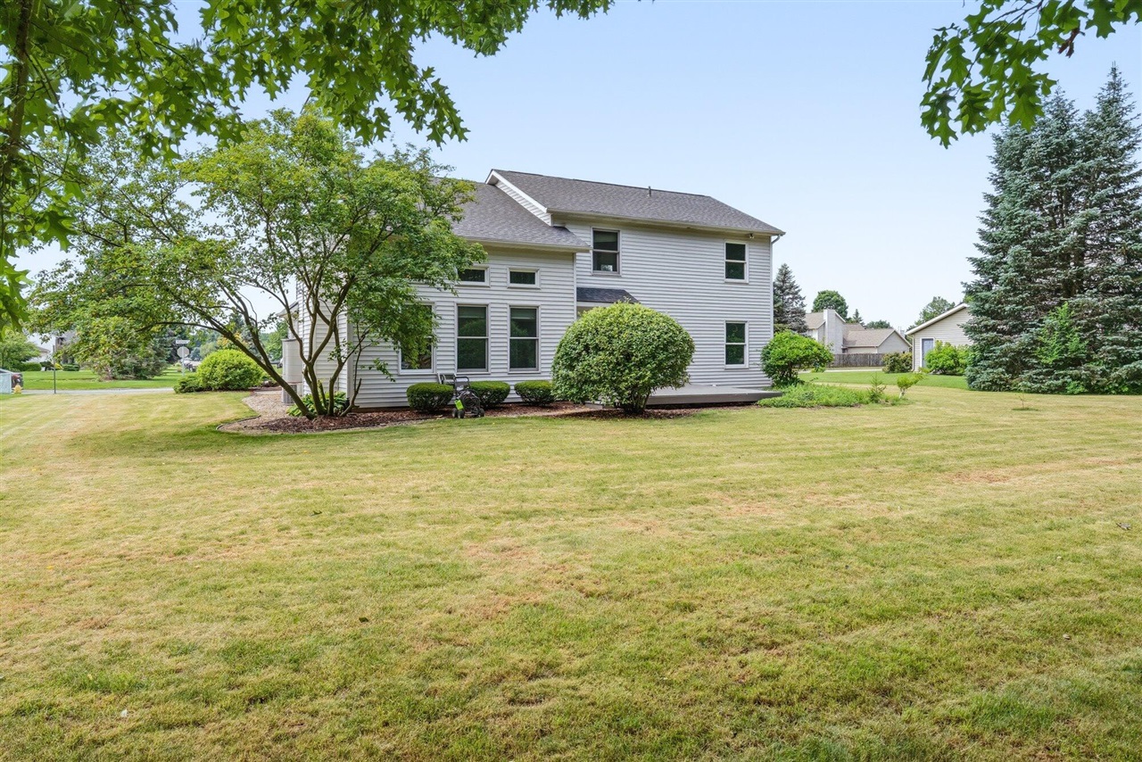 main property photo 60