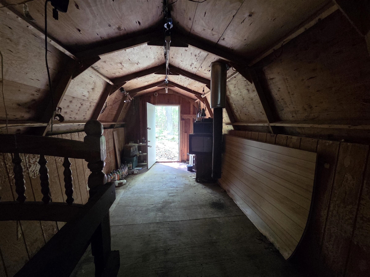 main property photo 5