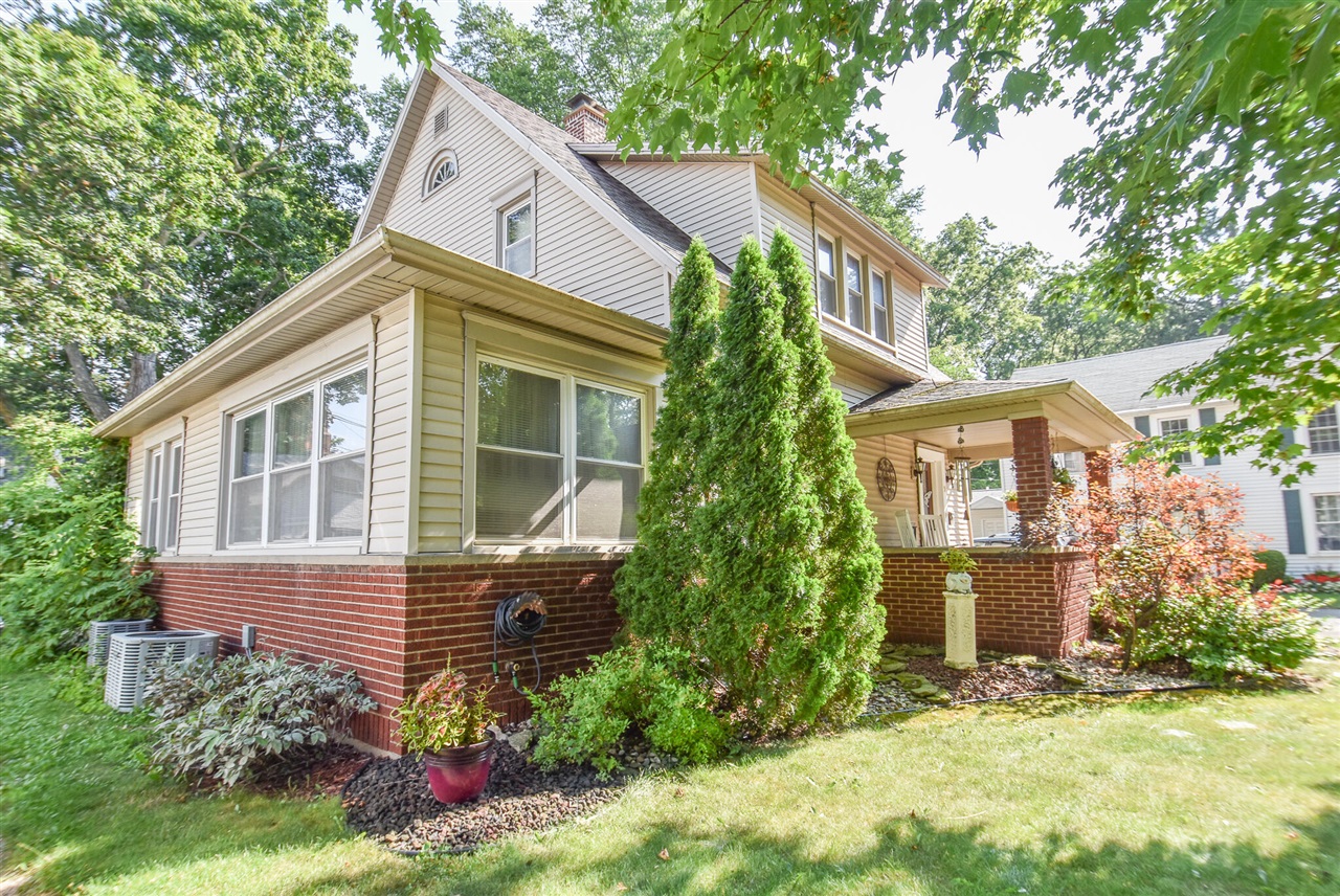 main property photo 1