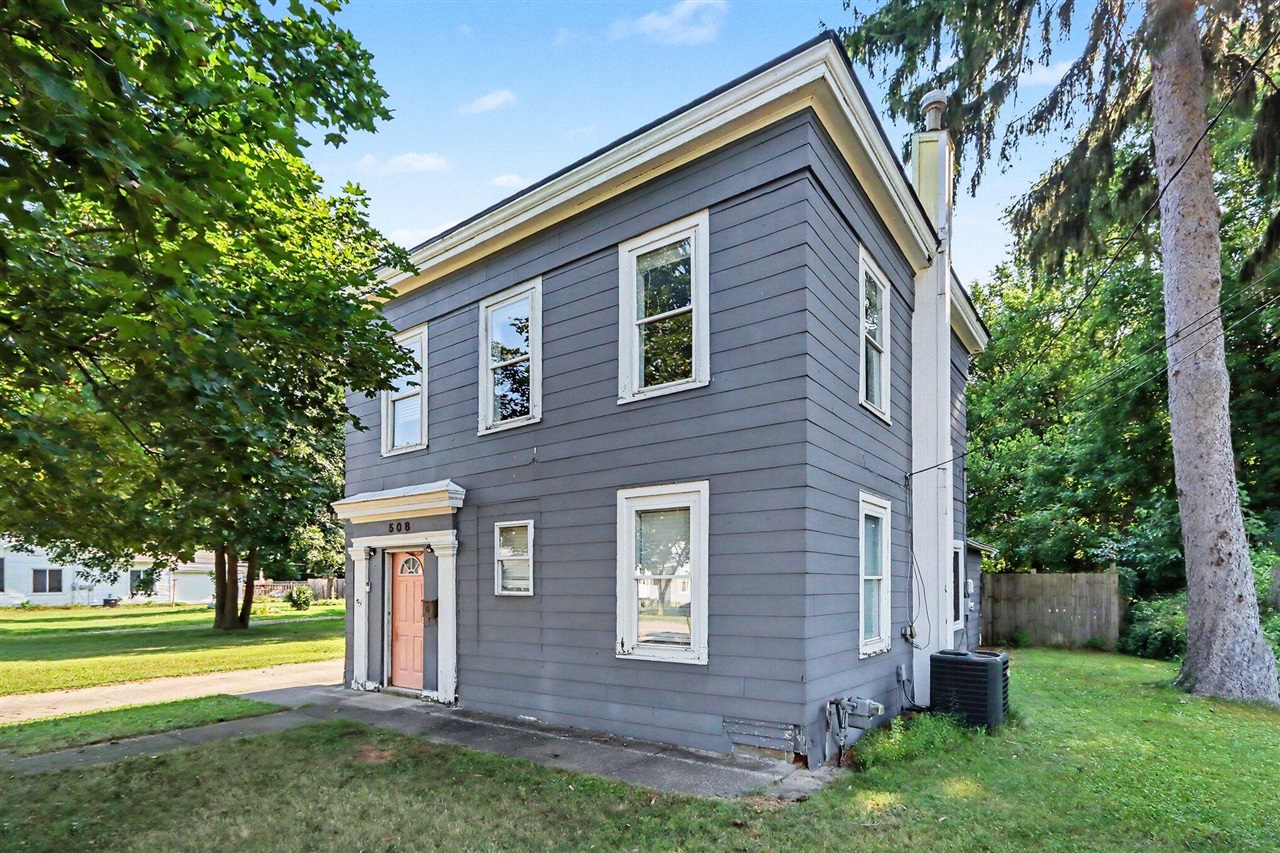 main property photo 1