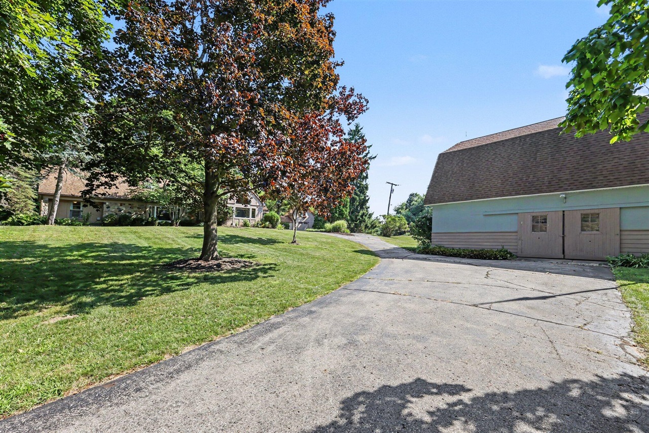 main property photo 52