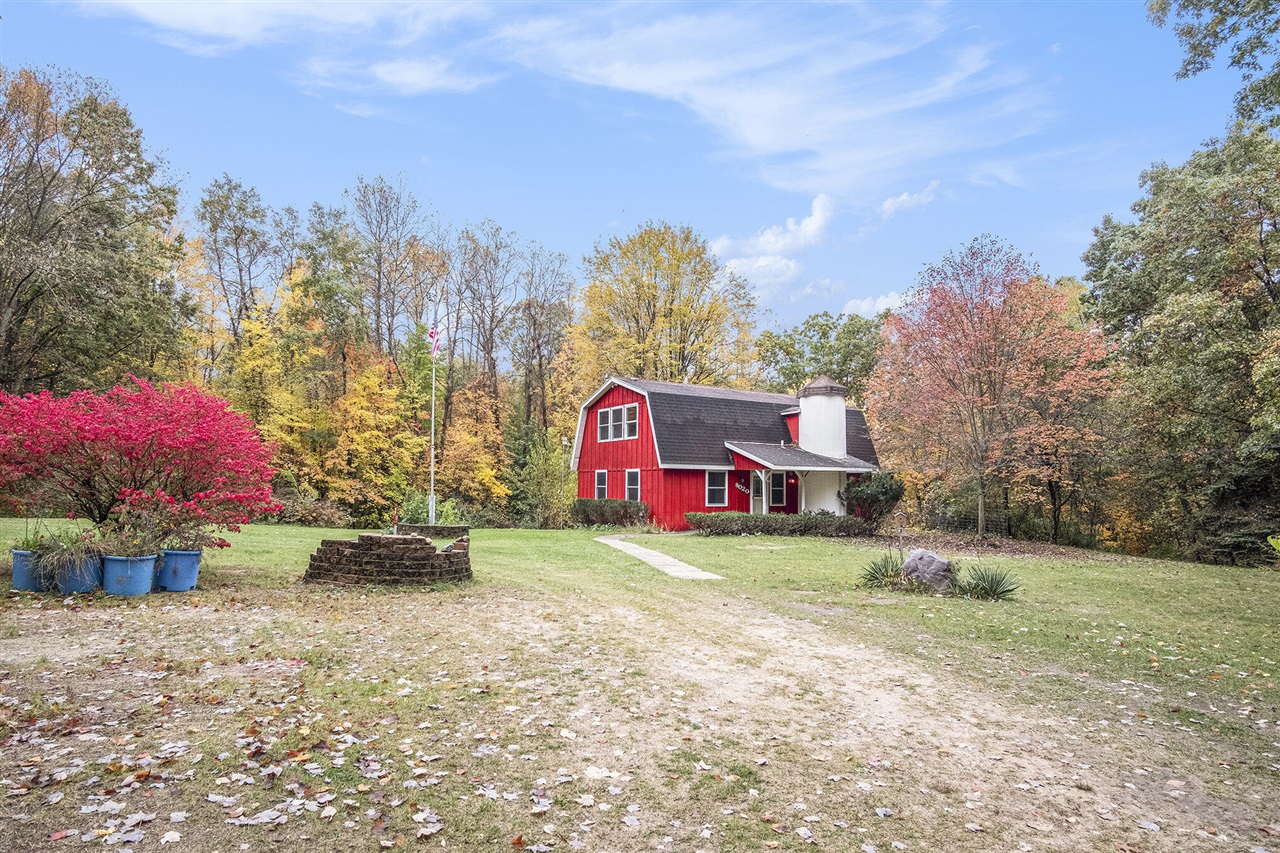 main property photo 2