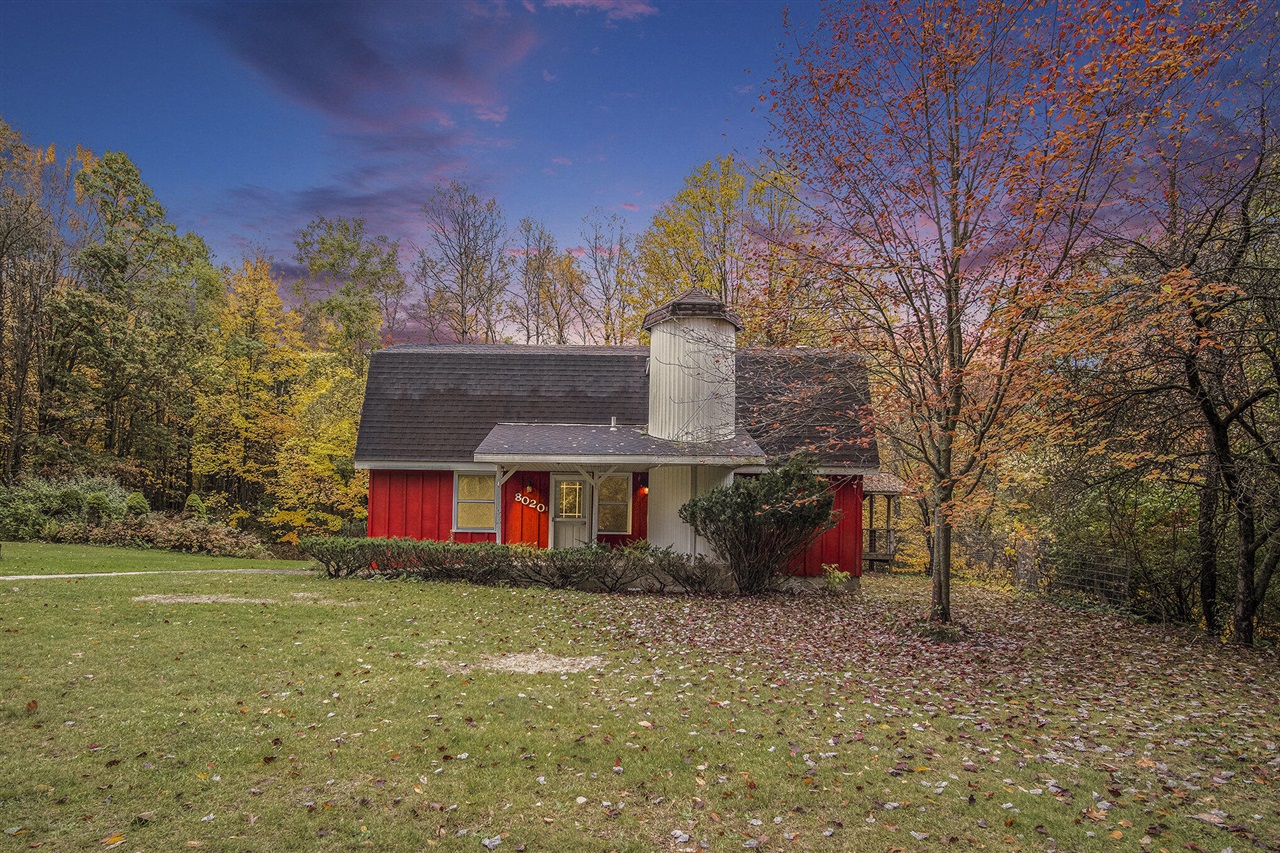 main property photo 54