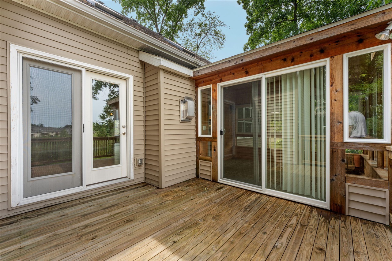 main property photo 67