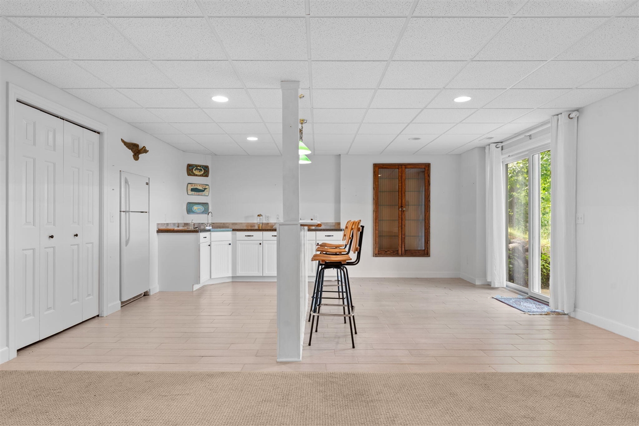 main property photo 80