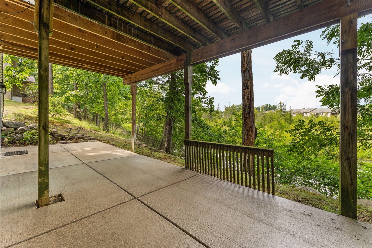 main property photo 83