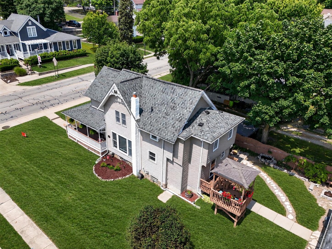main property photo 57