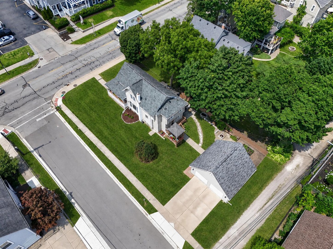 main property photo 58