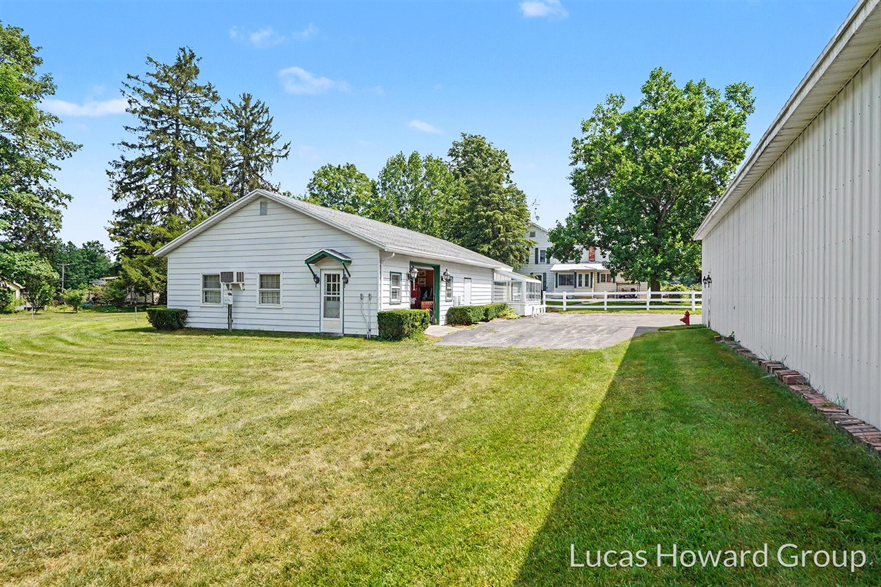 main property photo 65