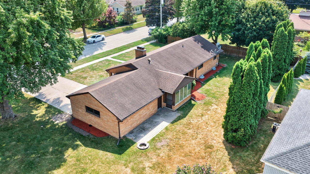 main property photo 47