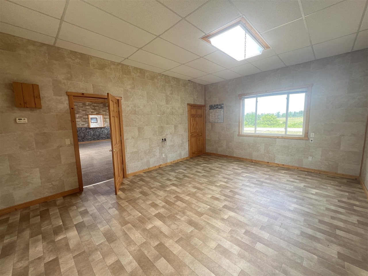 main property photo 16