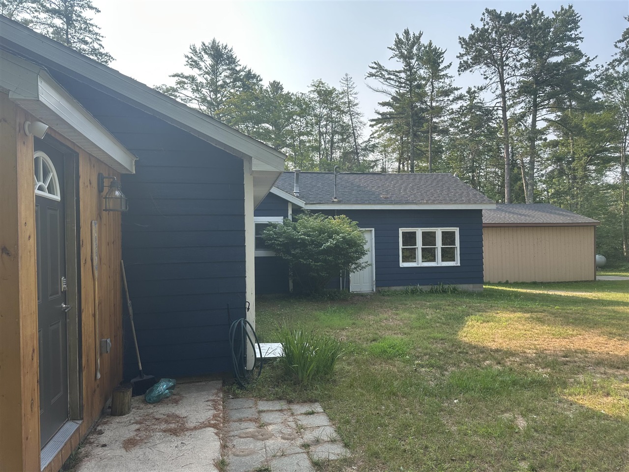main property photo 44