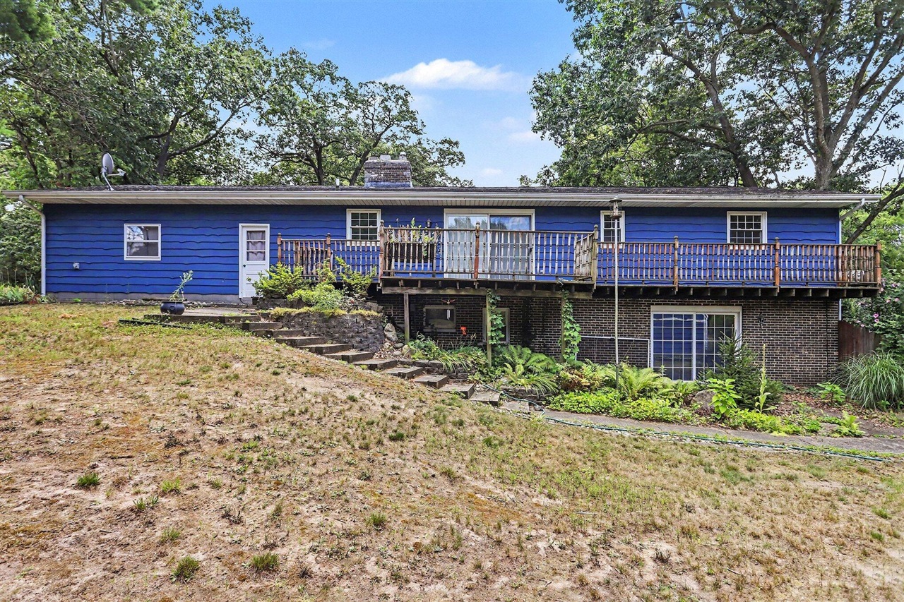 main property photo 24