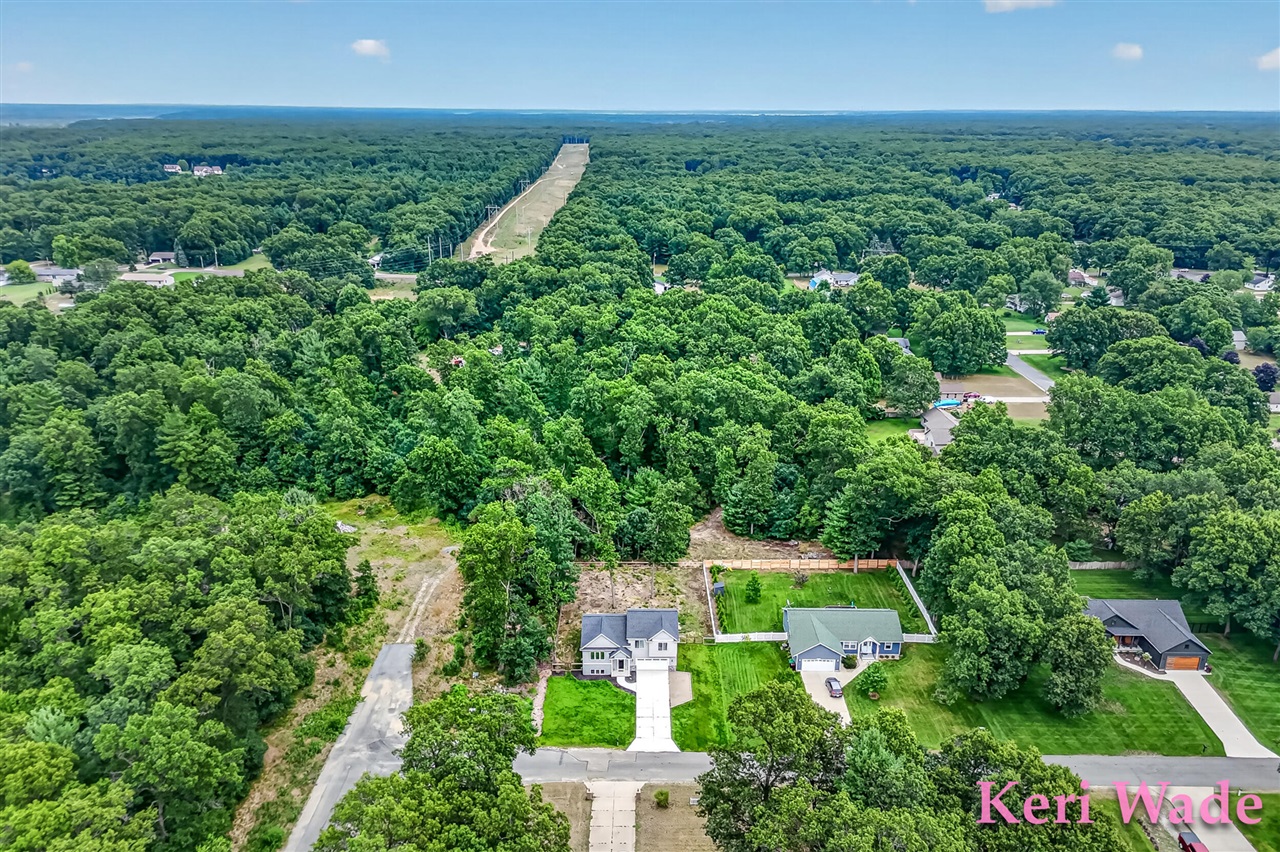 main property photo 44