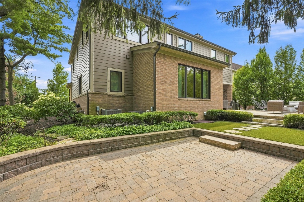main property photo 51