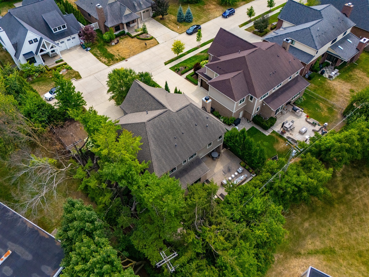 main property photo 59