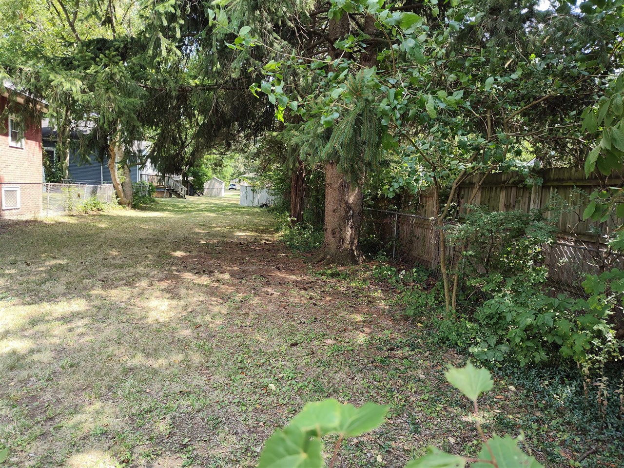 main property photo 44