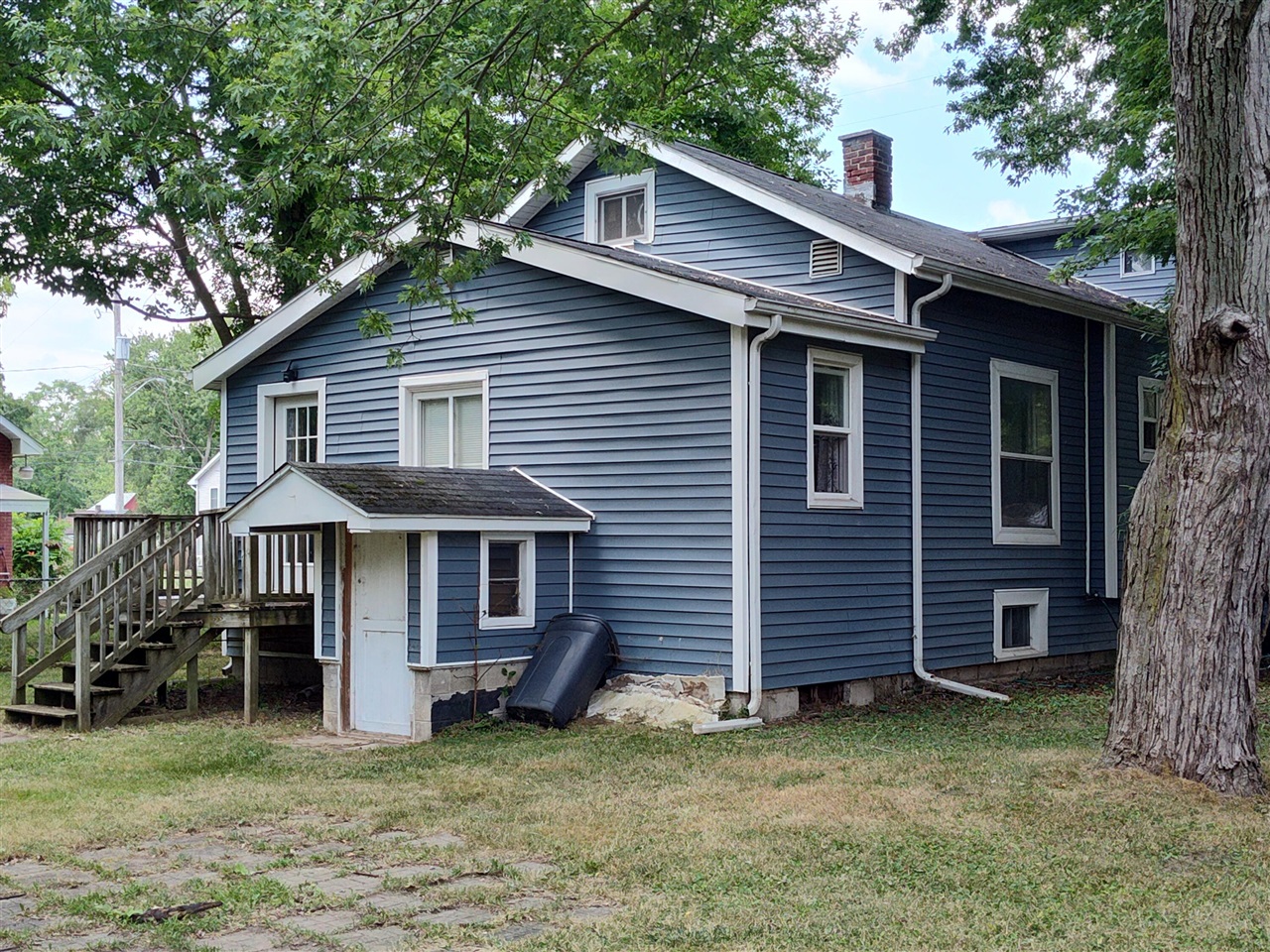 main property photo 45