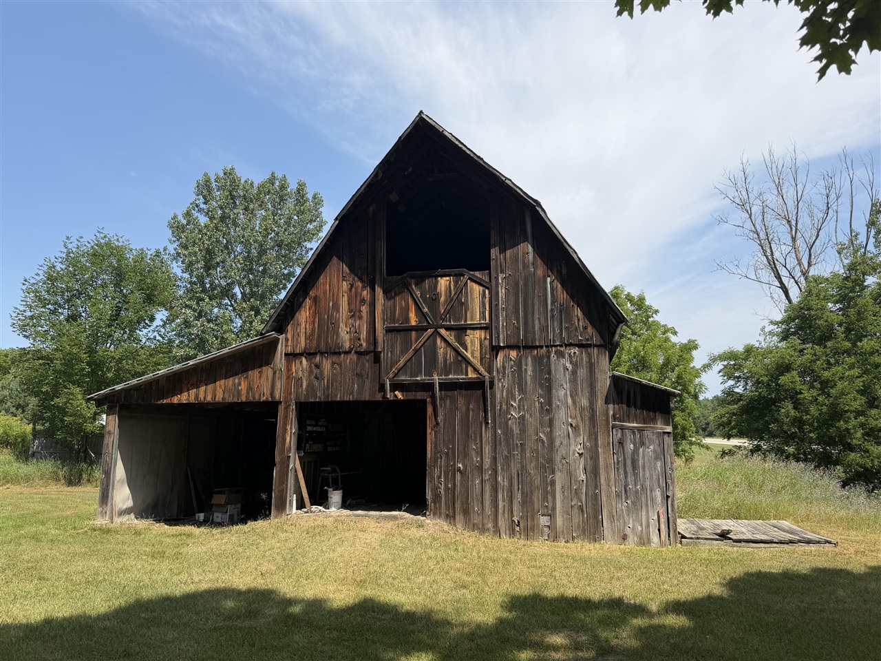 main property photo 54