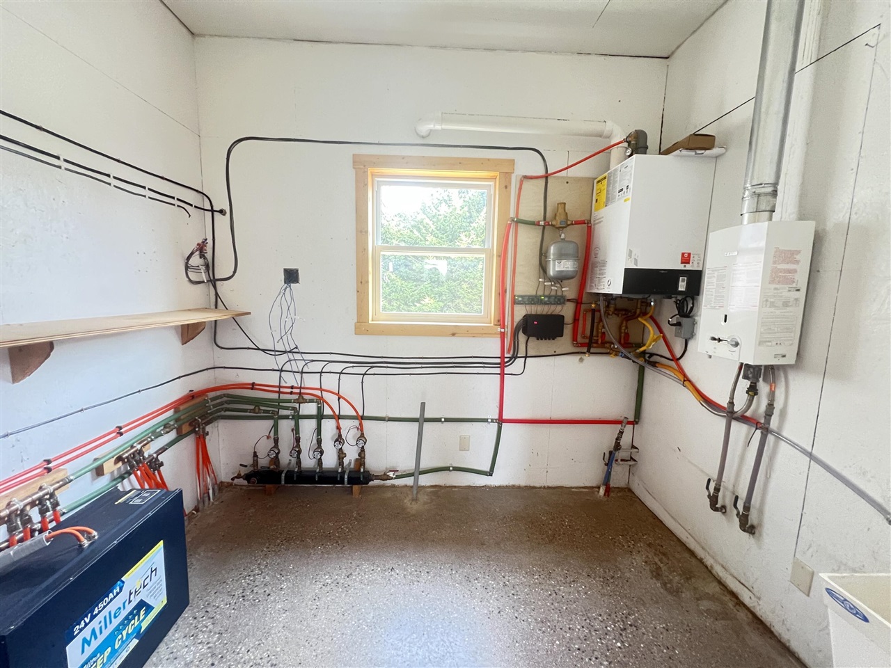 main property photo 16