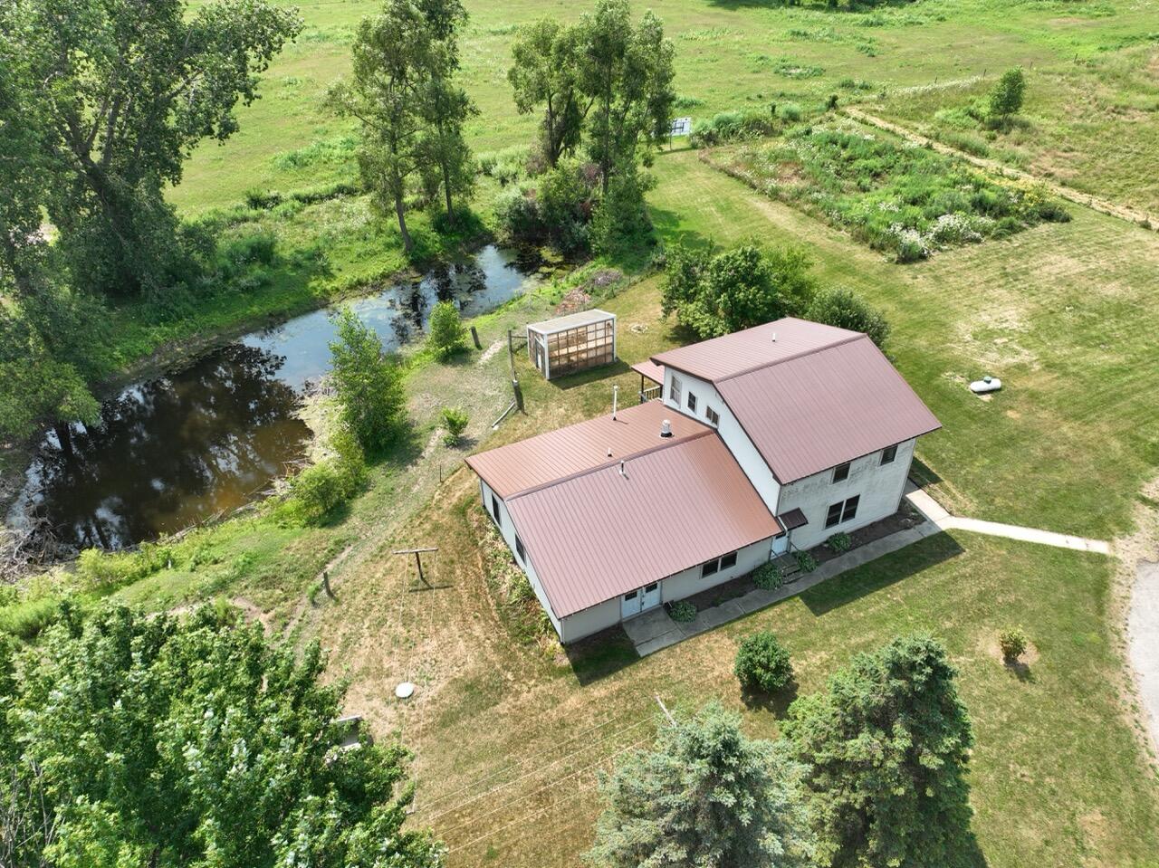 main property photo 39