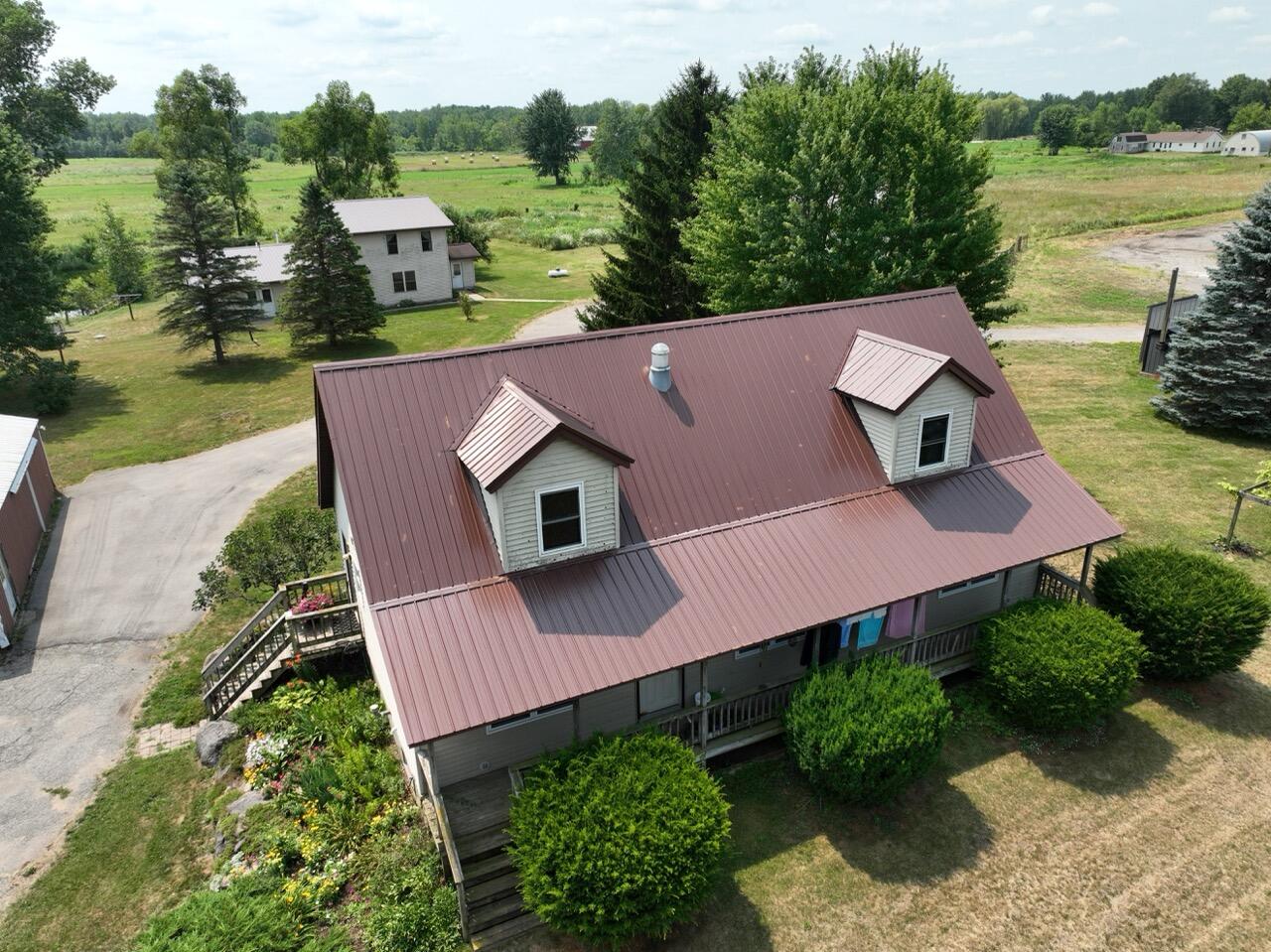 main property photo 47