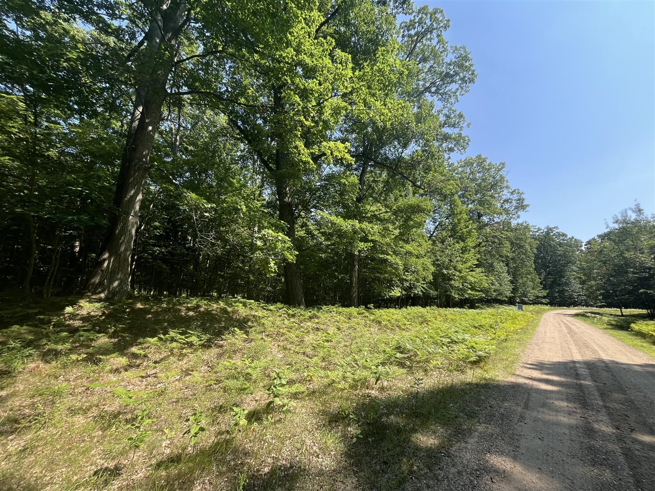 property viewer photo 16