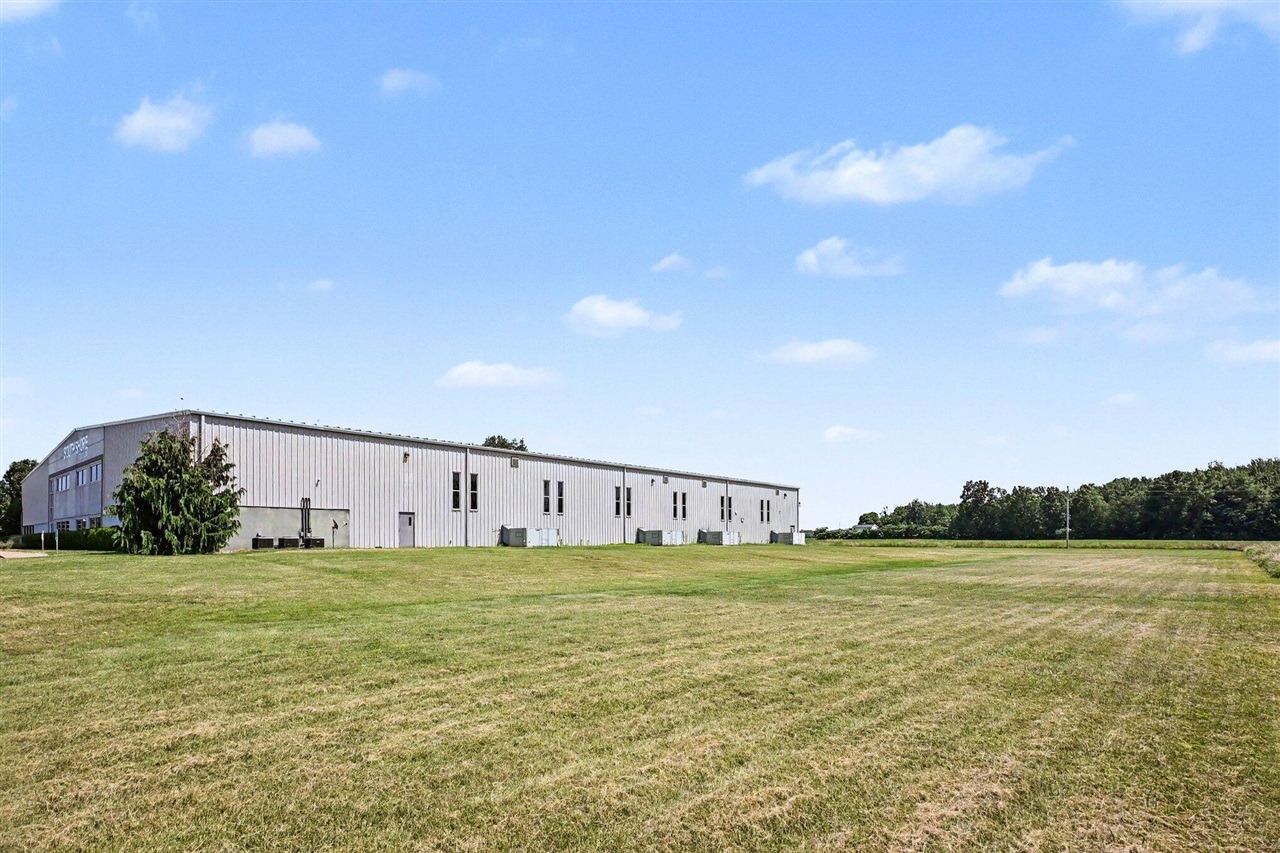 main property photo 21