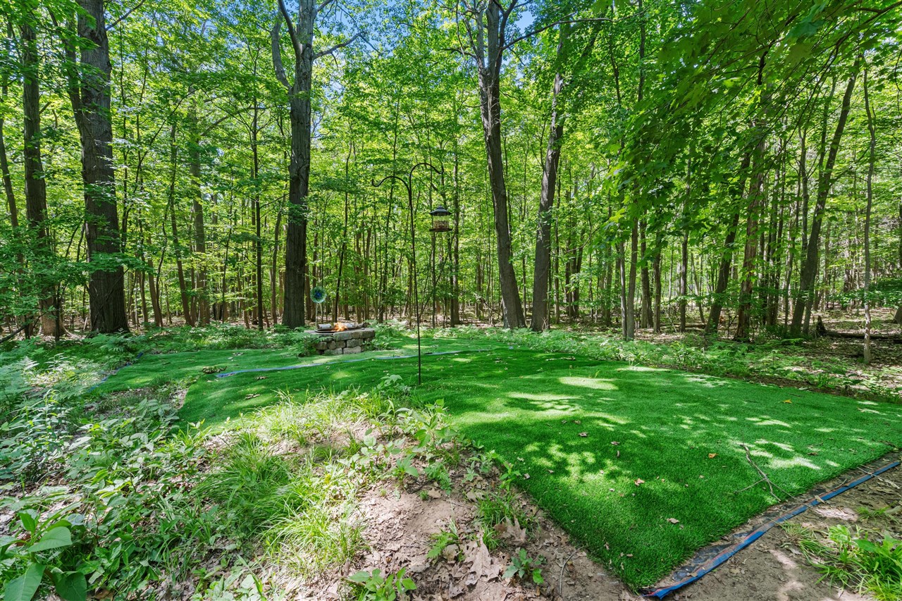 main property photo 67