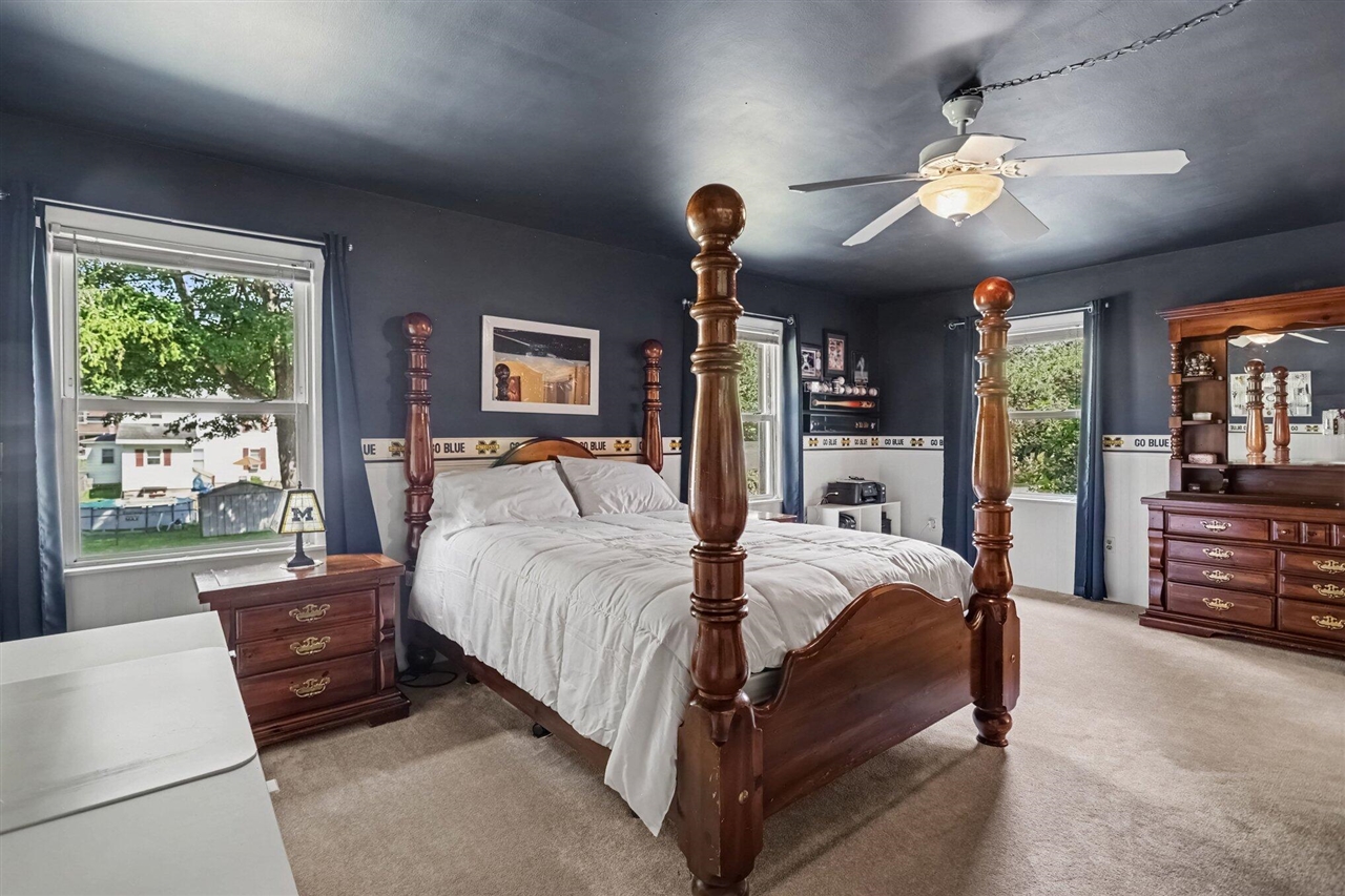 main property photo 13
