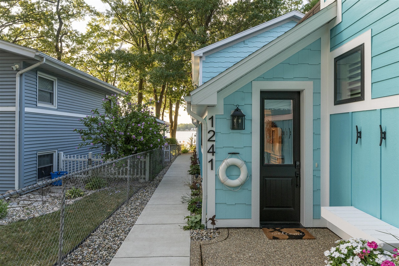 main property photo 73